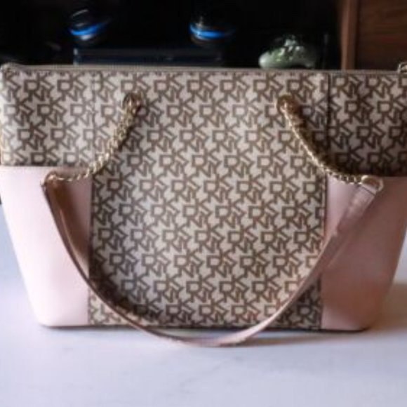 DKNY Pink Gigi Logo-Print Coated Canvas Tote w/ DKNY Interior - Picture 3 of 7
